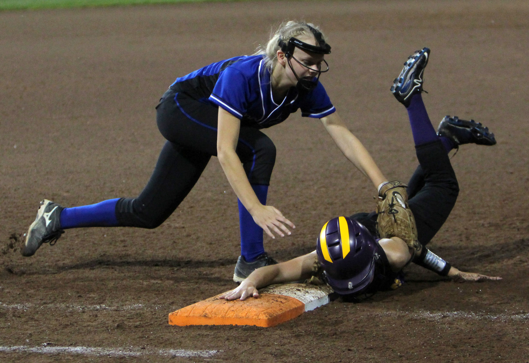 Gilman vs Blair-Taylor softball at Division 5 state semifinals 6-6-19